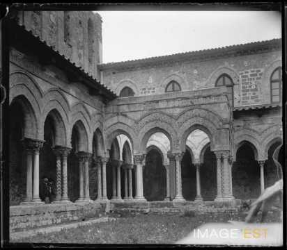 Cloître du monastère bénédictin (Monreale)
